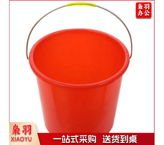 红水桶水桶 塑料手提加厚水桶 红色圆形水桶 单位：个