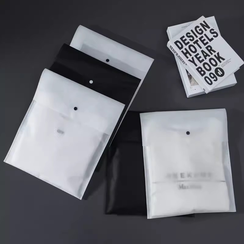 横版35*27盖头10 cm   服装包装袋加厚无纺布衣服按扣收纳袋暗扣密封女装包装信封袋批发